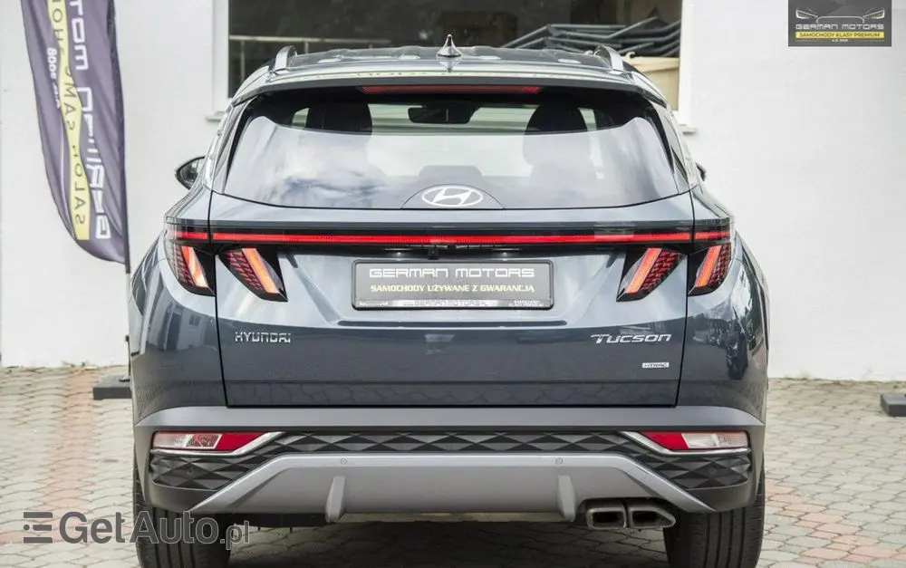 HYUNDAI Tucson 