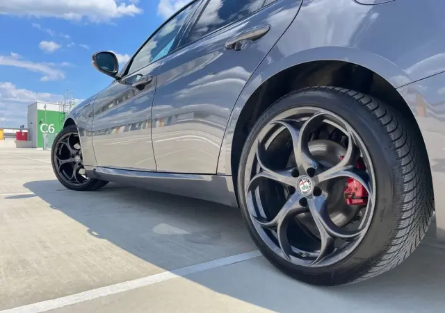ALFA ROMEO Giulia 2.0 Turbo Veloce Q4