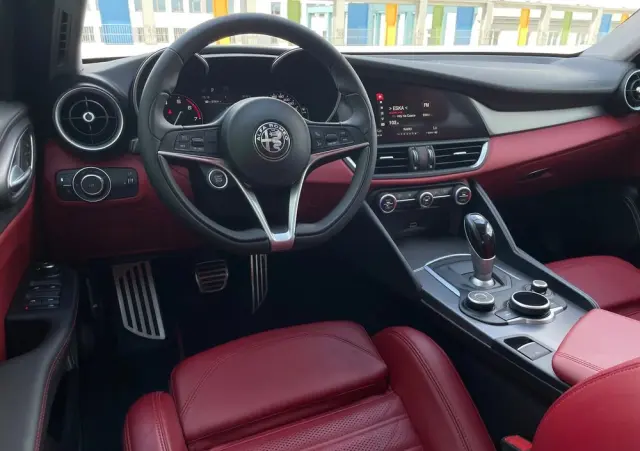 ALFA ROMEO Giulia 2.0 Turbo Veloce Q4