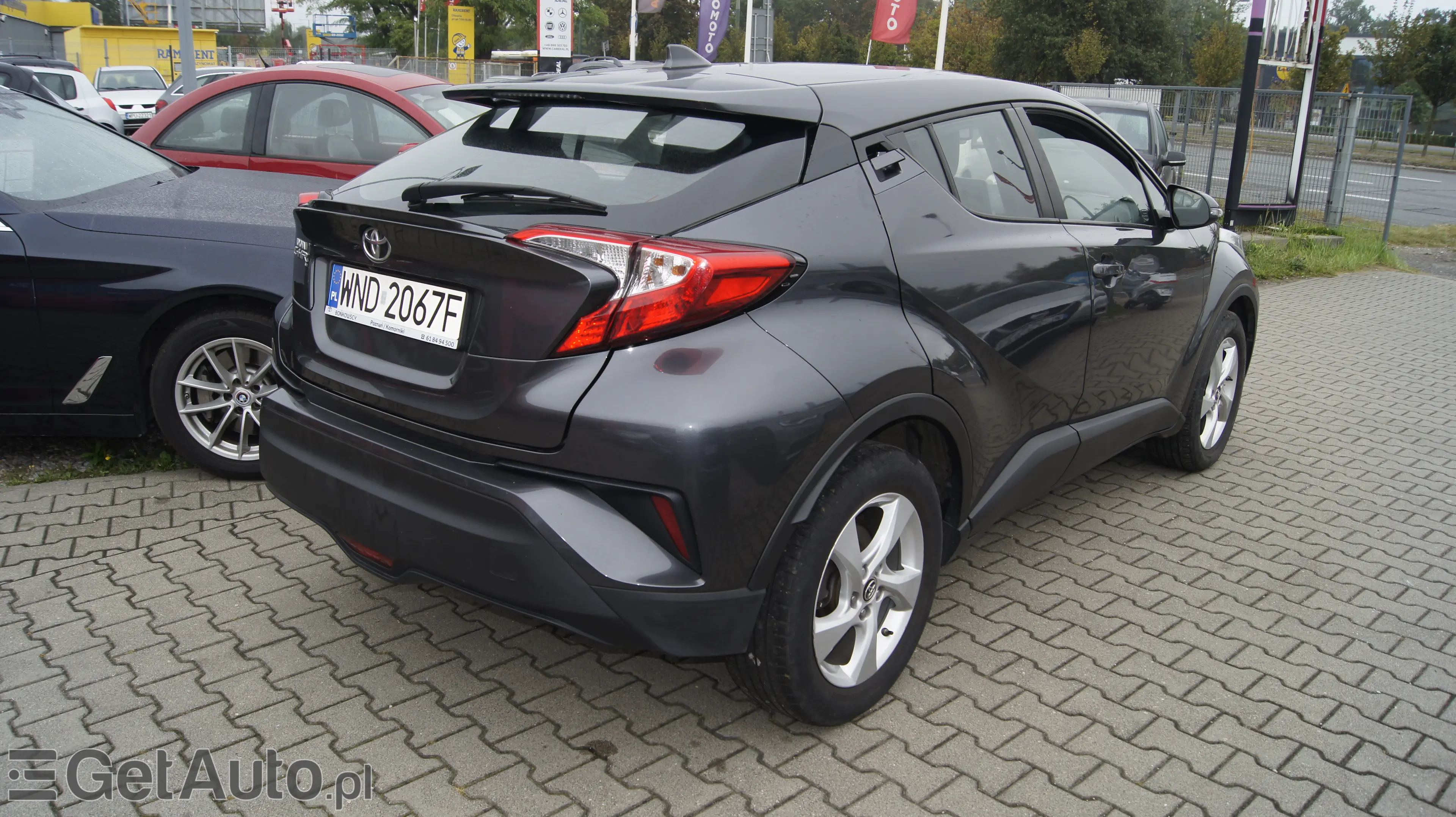 TOYOTA C-HR Dynamic