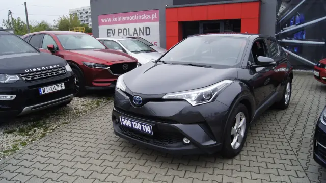 TOYOTA C-HR Dynamic