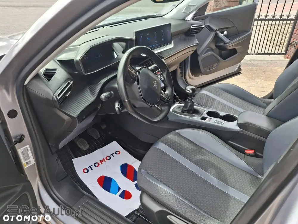 PEUGEOT 2008 1.2 PureTech Allure Pack S&S