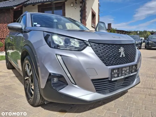 PEUGEOT 2008 1.2 PureTech Allure Pack S&S