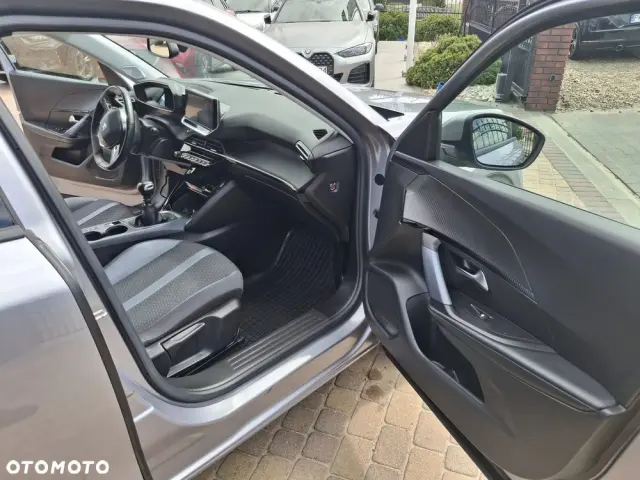 PEUGEOT 2008 1.2 PureTech Allure Pack S&S
