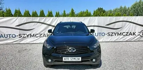 INFINITI QX70 