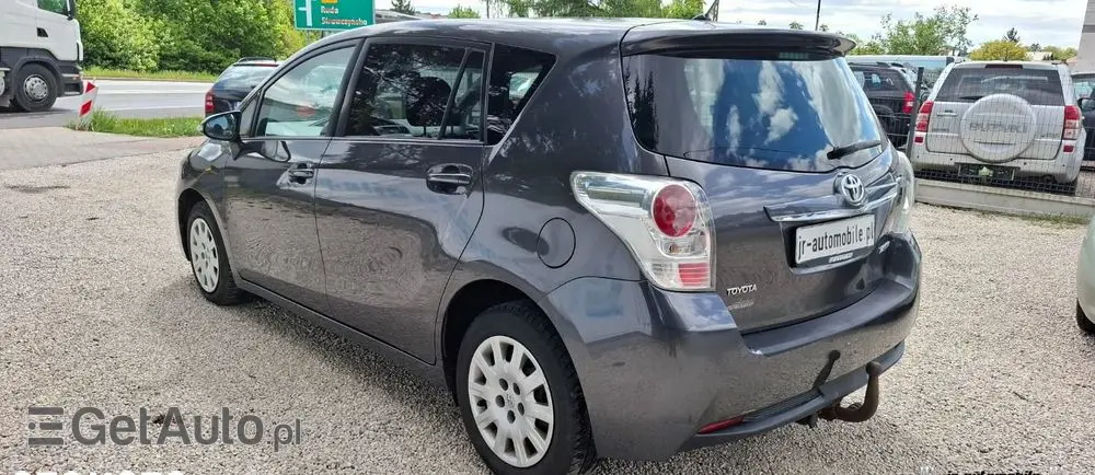 TOYOTA Verso 2.0 D-4D 5-Sitzer Life