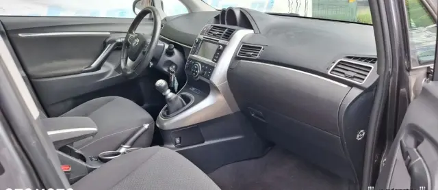 TOYOTA Verso 2.0 D-4D 5-Sitzer Life