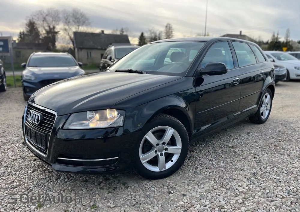 AUDI A3 Sportback 1.6 Attraction