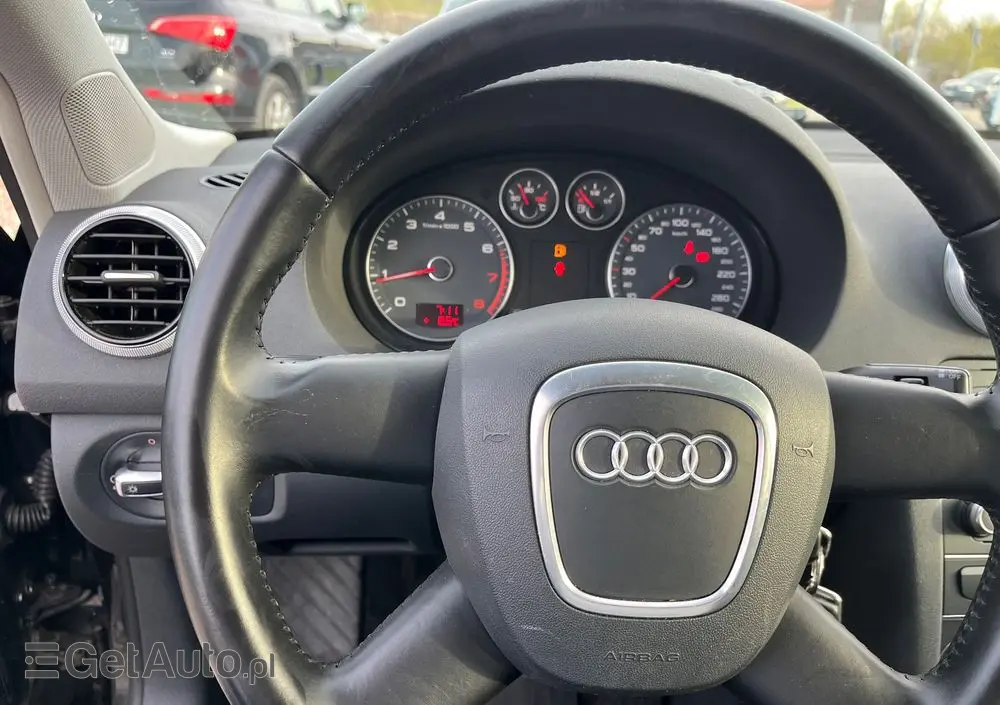 AUDI A3 Sportback 1.6 Attraction