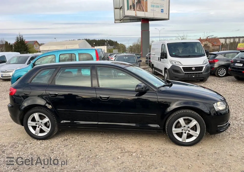 AUDI A3 Sportback 1.6 Attraction