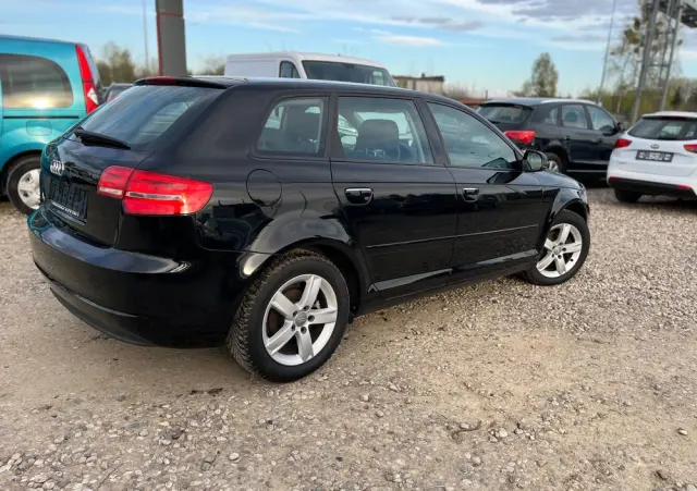AUDI A3 Sportback 1.6 Attraction