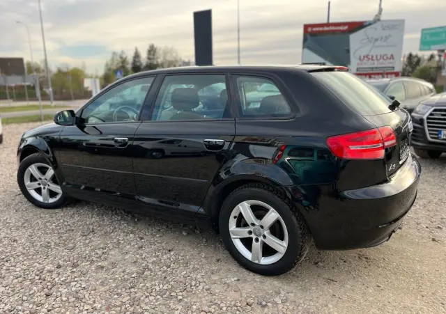 AUDI A3 Sportback 1.6 Attraction