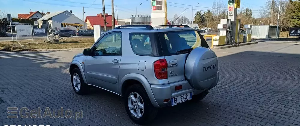TOYOTA RAV4 2.0 VVT-i 4x4