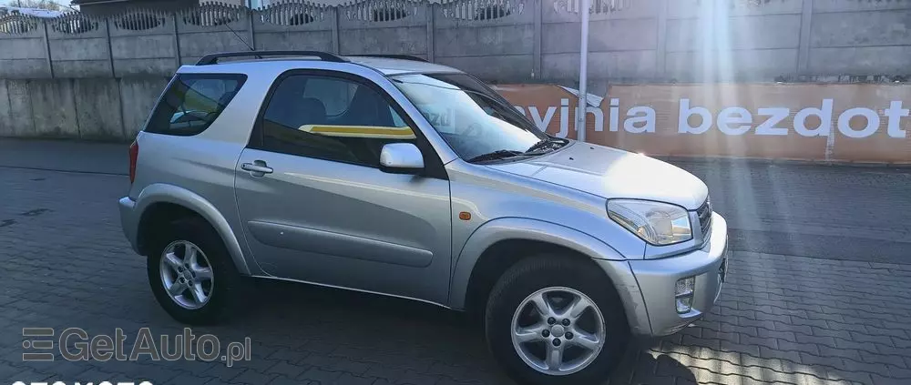 TOYOTA RAV4 2.0 VVT-i 4x4