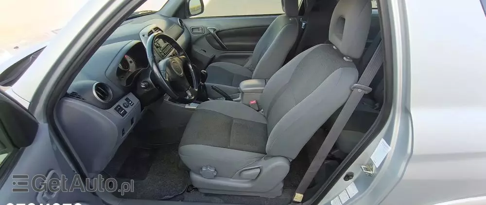 TOYOTA RAV4 2.0 VVT-i 4x4