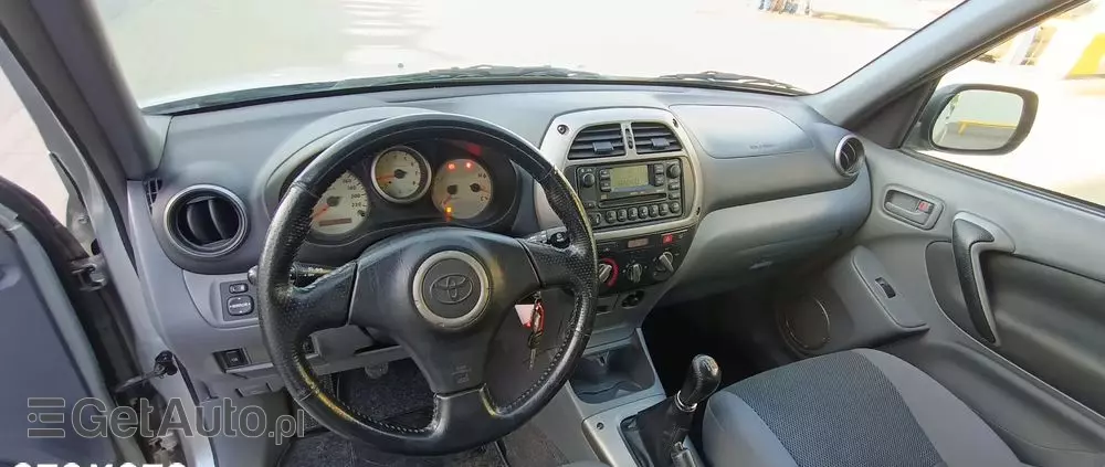 TOYOTA RAV4 2.0 VVT-i 4x4