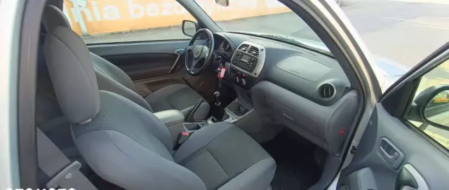 TOYOTA RAV4 2.0 VVT-i 4x4