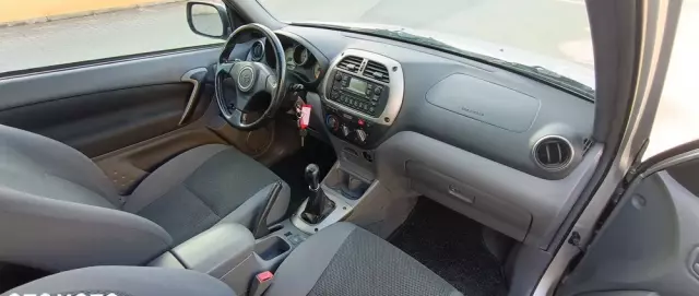 TOYOTA RAV4 2.0 VVT-i 4x4