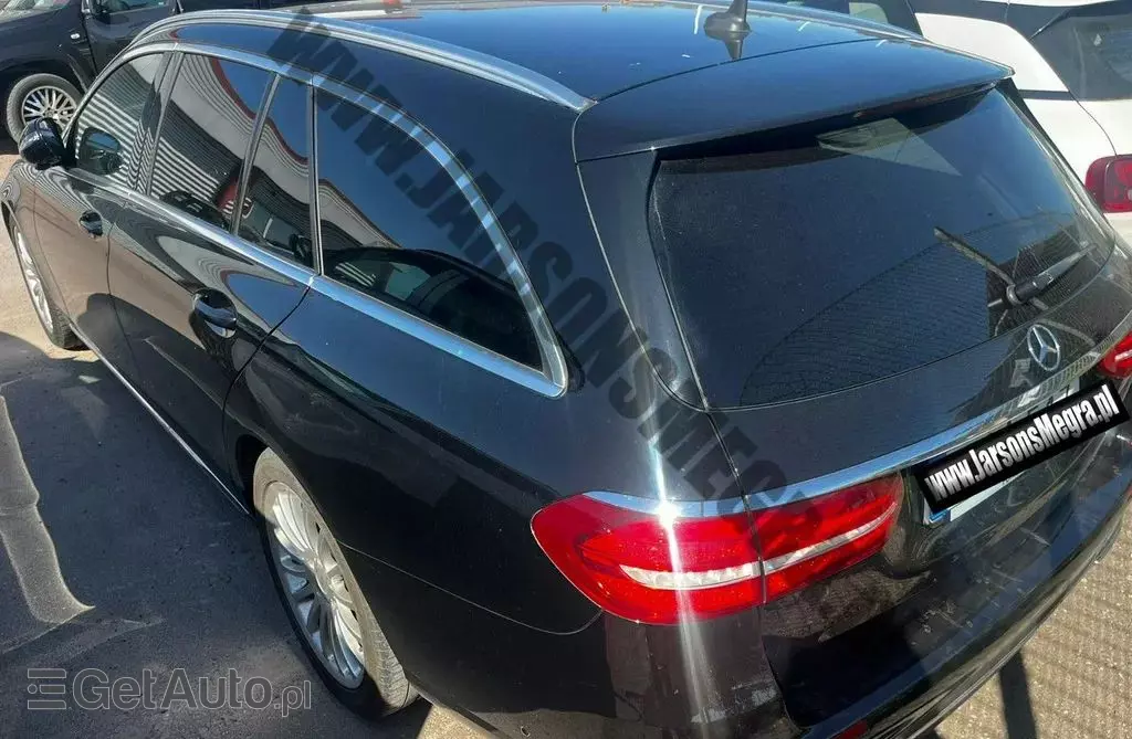 MERCEDES-BENZ Klasa E 