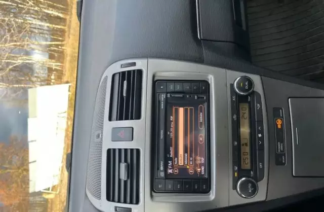 TOYOTA Avensis 