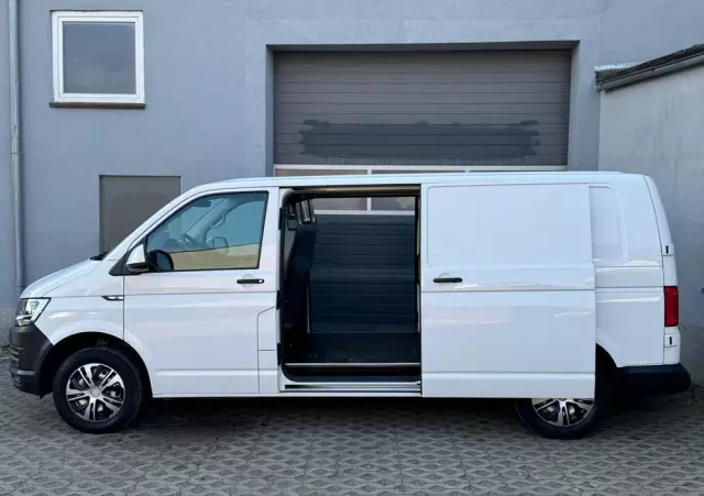 VOLKSWAGEN Transporter T6 