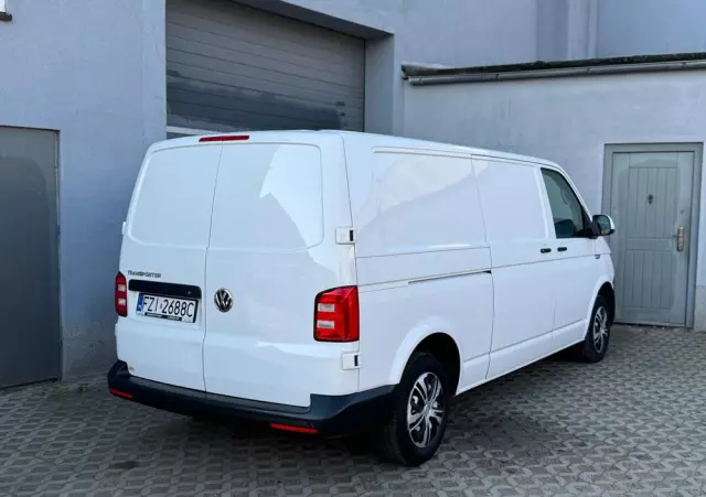 VOLKSWAGEN Transporter T6 