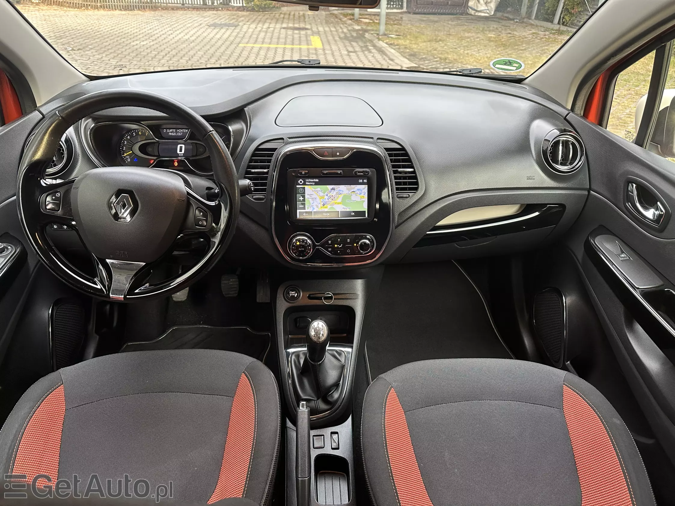RENAULT Captur Intens
