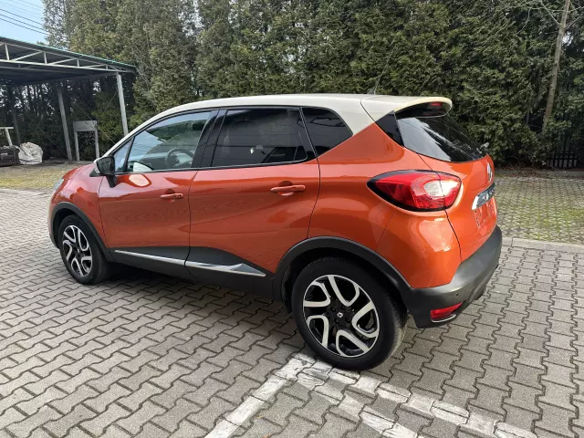 RENAULT Captur Intens