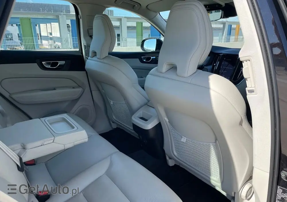 VOLVO XC 60 B5 D AWD Inscription