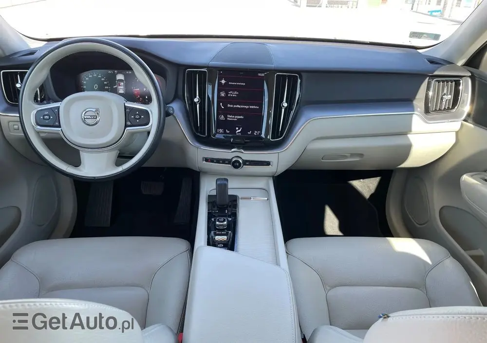 VOLVO XC 60 B5 D AWD Inscription
