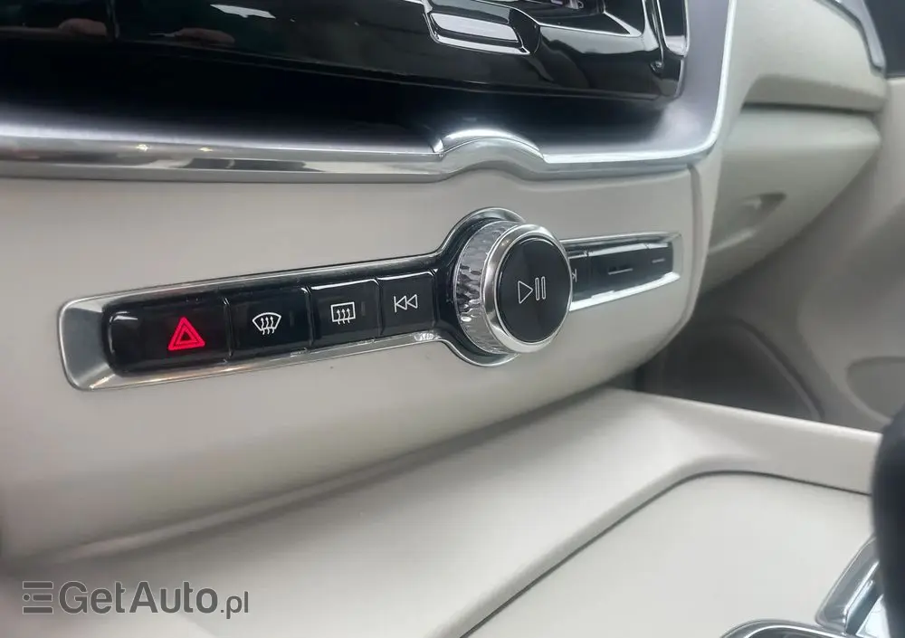 VOLVO XC 60 B5 D AWD Inscription