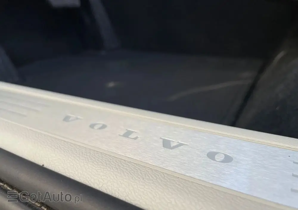 VOLVO XC 60 B5 D AWD Inscription