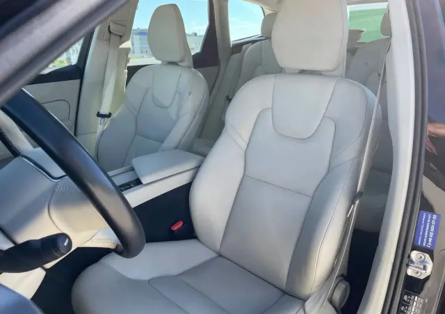 VOLVO XC 60 B5 D AWD Inscription