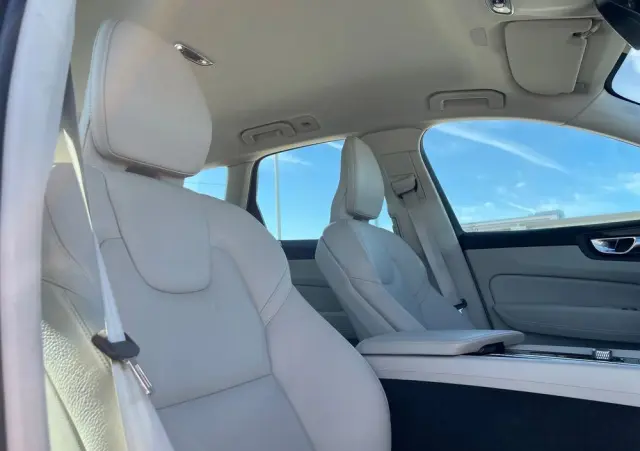 VOLVO XC 60 B5 D AWD Inscription