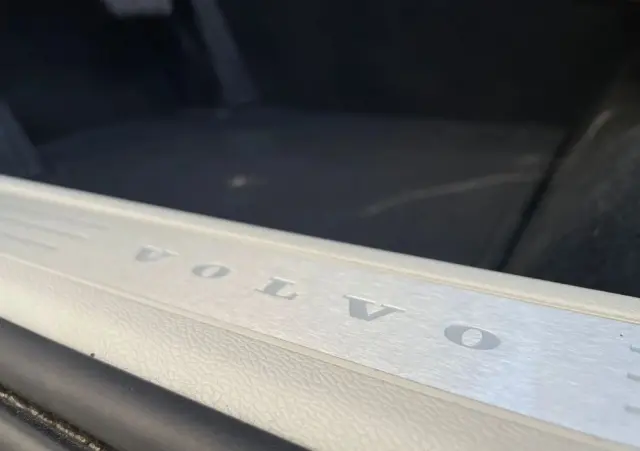 VOLVO XC 60 B5 D AWD Inscription