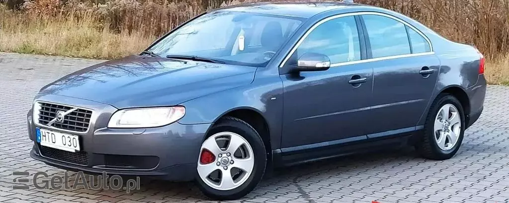 VOLVO S80 