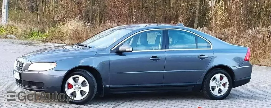 VOLVO S80 