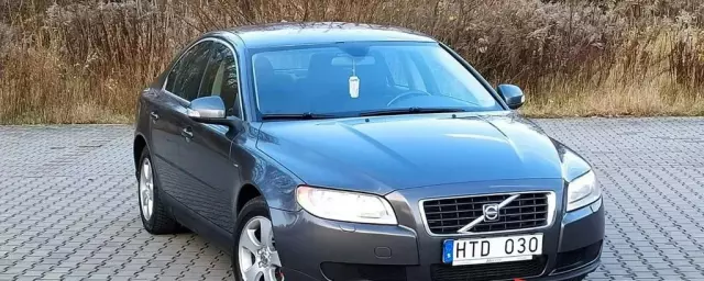 VOLVO S80 