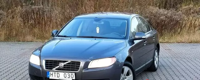 VOLVO S80 