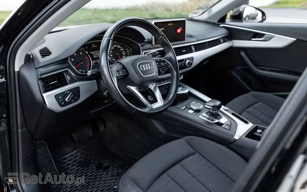 AUDI A4 2.0 TDI S tronic