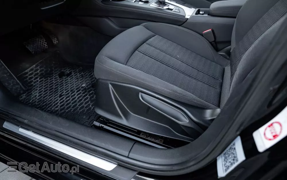 AUDI A4 2.0 TDI S tronic