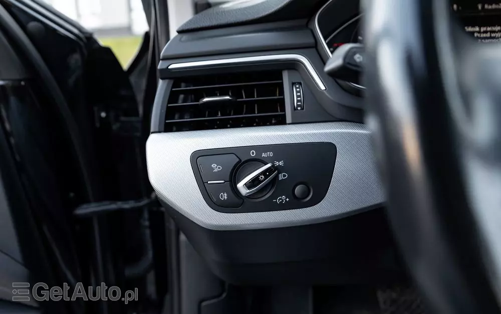 AUDI A4 2.0 TDI S tronic