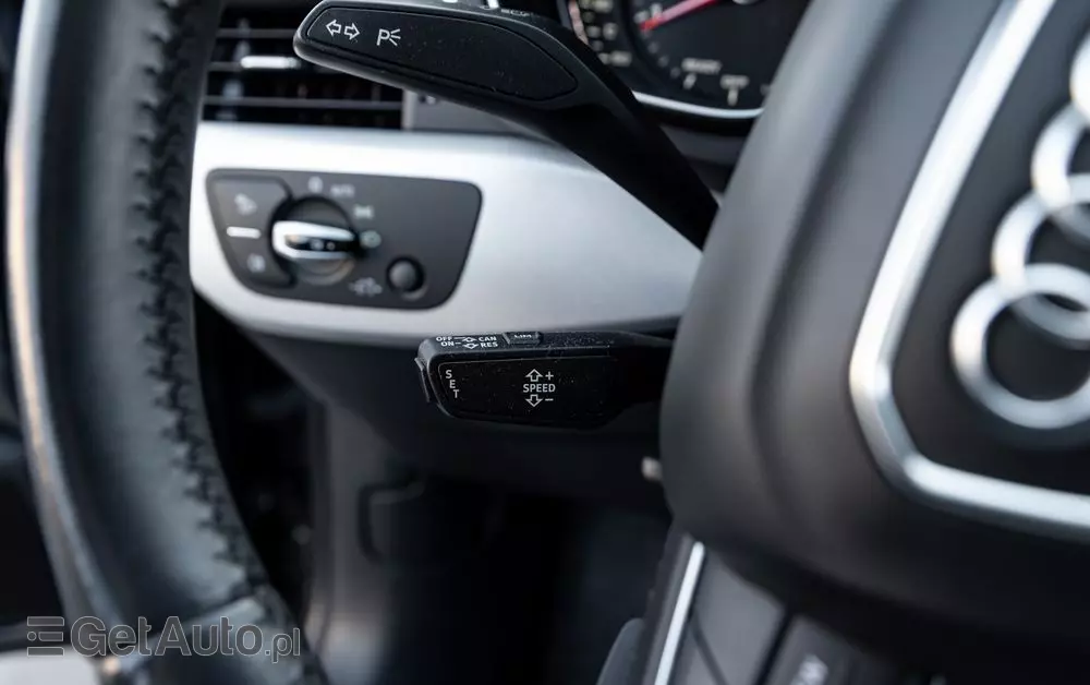 AUDI A4 2.0 TDI S tronic