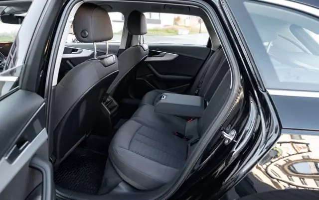 AUDI A4 2.0 TDI S tronic