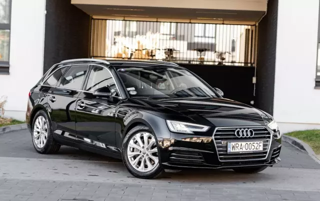 AUDI A4 2.0 TDI S tronic