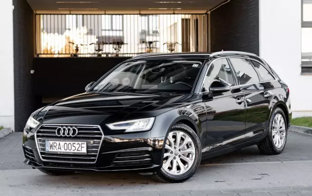 AUDI A4 2.0 TDI S tronic