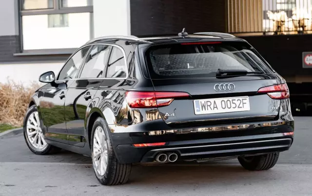 AUDI A4 2.0 TDI S tronic