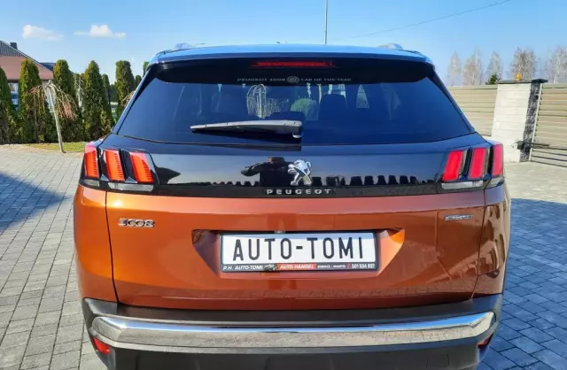 PEUGEOT 3008 
