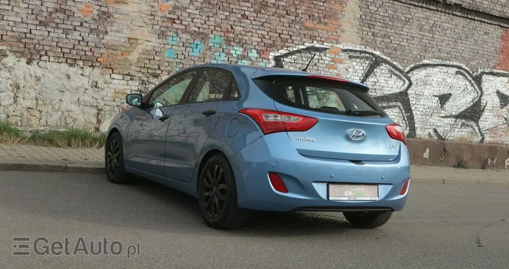 HYUNDAI I30 1.4 Advantage