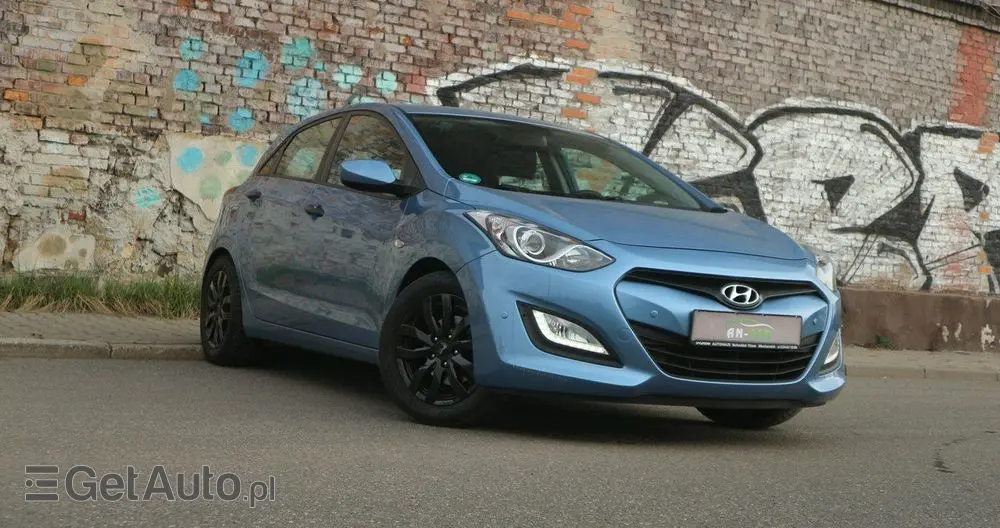 HYUNDAI I30 1.4 Advantage